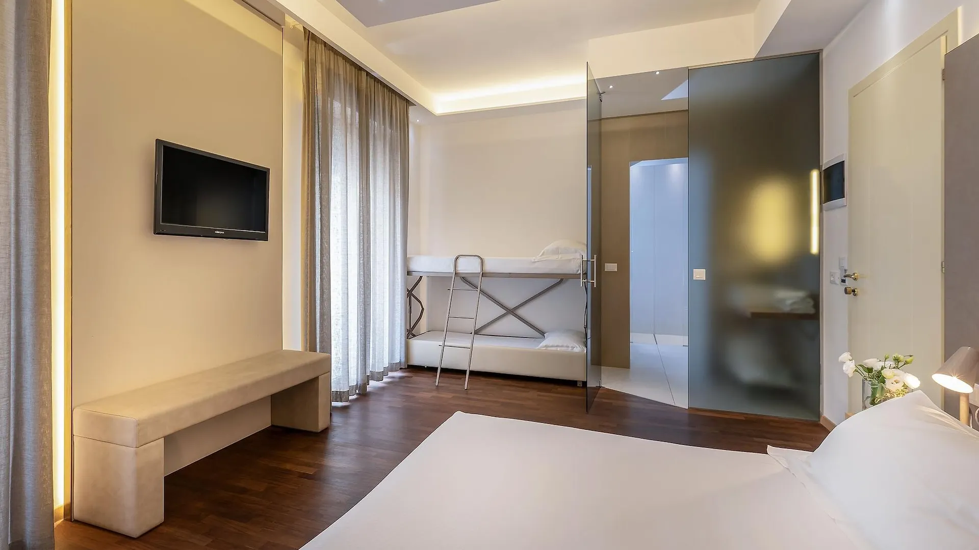 Hotel Polo Rimini 4*,